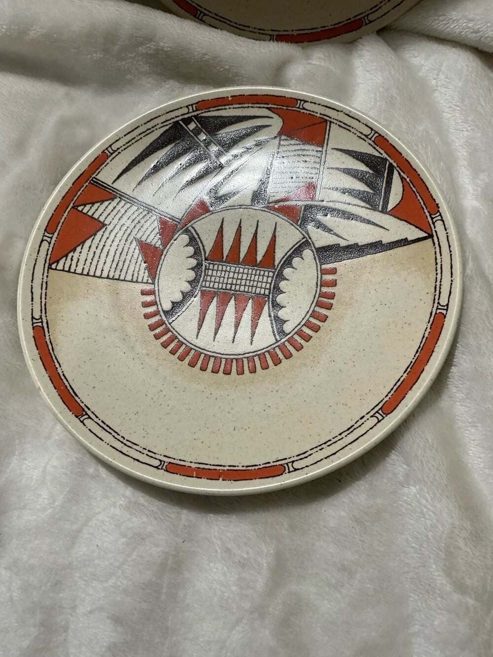 Mikasa - Picture 7 of 12